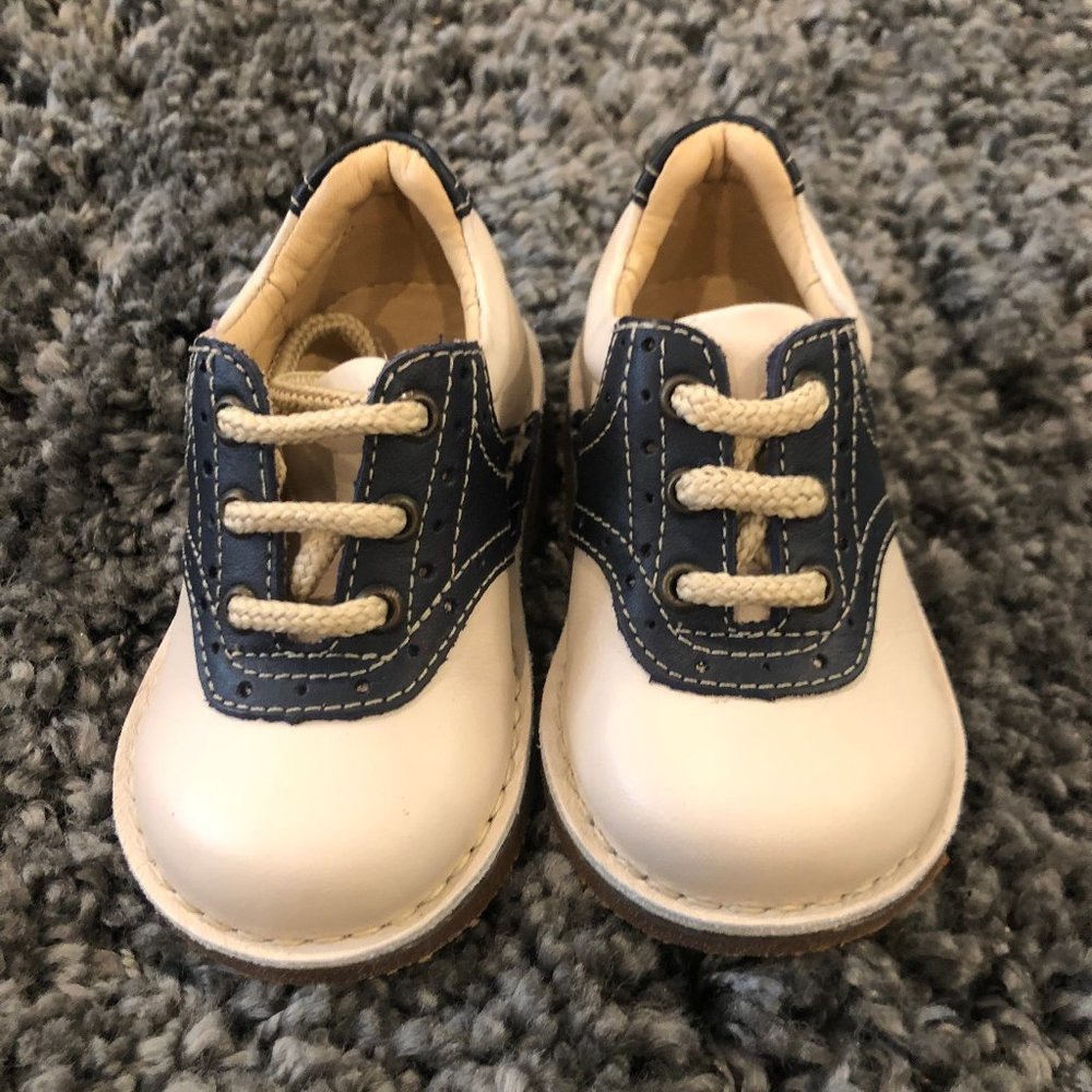 Boys Kid Express Bone and Navy Saddle Shoes